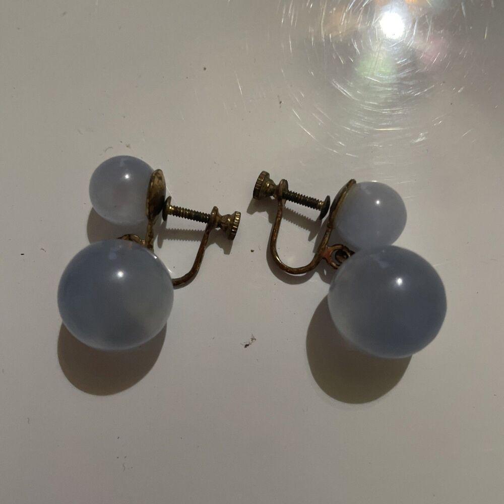 Vintage Light Blue Moonglow Looking Globe Silve Tone‎ Screw Back Earrings